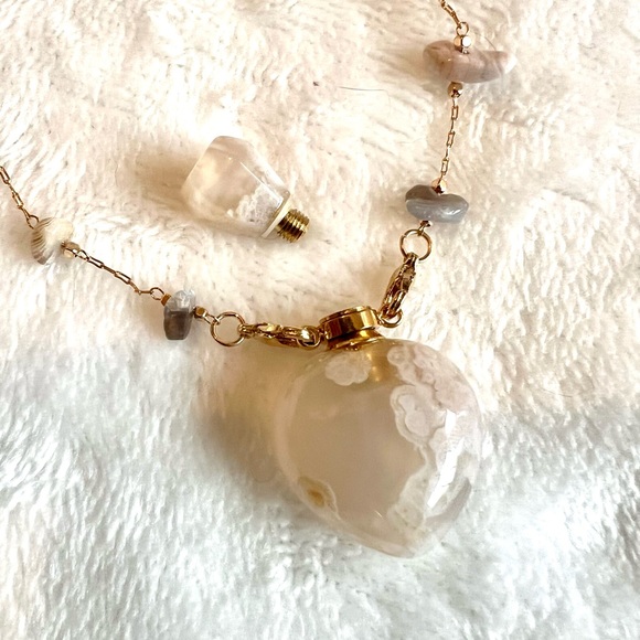 Cherry Blossom Agate POISON Essnetial Oil Bottle Neckace Pendant - Picture 2 of 9